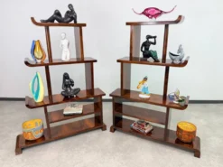 Paire de rares étagères à gradins / séparateurs de pièces de style Art Déco ancien