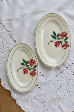 Paire de raviers anciens Creil et Montereau Maryse