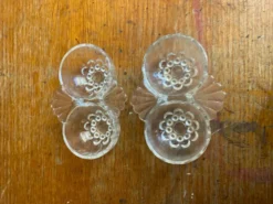 Paire De Saleron Ancien Art Déco Verre Moulé Salière Poivrier Vintage