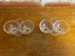 Paire De Saleron Ancien Art Déco Verre Moulé Salière Poivrier Vintage