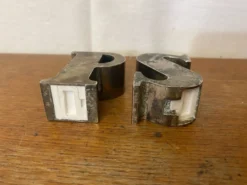 Paire De Saleron Ancien Sel Poivre Metal Argenté Salière Poivrier Vint