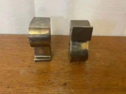 Paire De Saleron Ancien Sel Poivre Metal Argenté Salière Poivrier Vint