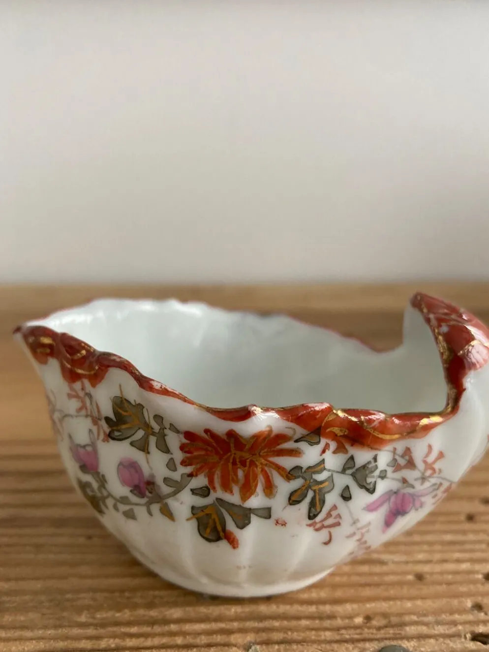 Paire de salerons coquille style Louis XV porcelaine du XIXeme