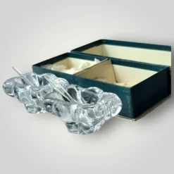 Paire de salières en cristal et cuillère en verre signées Daum Cristal
