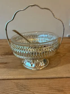 Paire de serviteurs, coupelles à confiture vintage en verre moulé et métal argenté