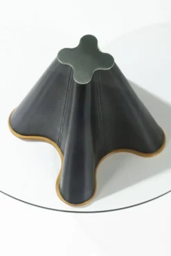 Paire de table d’appoints Trébol par Oscar Tusquets