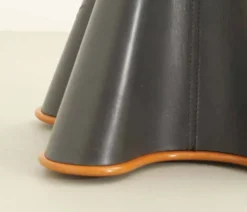 Paire de table d’appoints Trébol par Oscar Tusquets