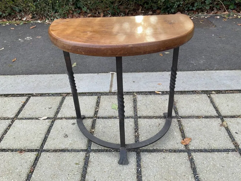 Paire de tables chêne et fer forge des années 30, Art déco