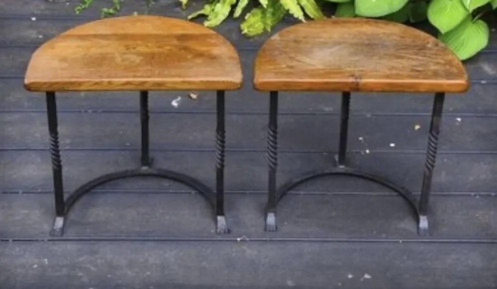 Paire de tables chêne et fer forge des années 30, Art déco