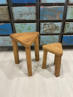 Paire de tables d’appoints vers 1950