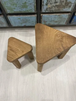 Paire de tables d’appoints vers 1950