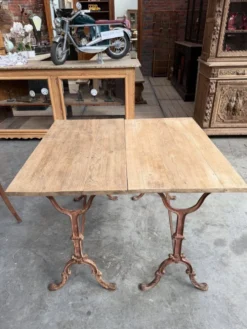 Paire de tables de bistrot début XXème