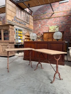 Paire de tables de bistrot début XXème