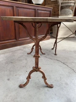Paire de tables de bistrot début XXème
