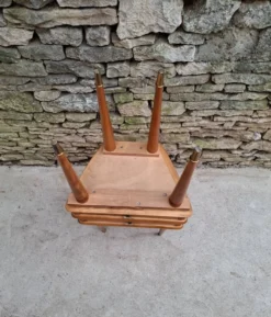 Paire de tables de chevet