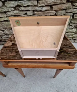 Paire de tables de chevet