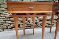 Paire de tables de chevet
