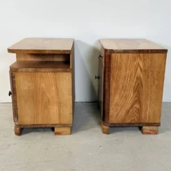 Paire de tables de chevet Art Déco, design épuré, années 1950
