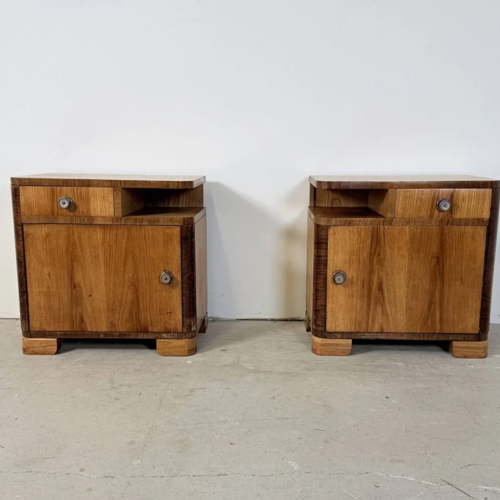 Paire de tables de chevet Art Déco, design épuré, années 1950
