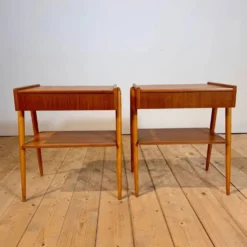 Paire de tables de chevet danoises en chêne, années 1960