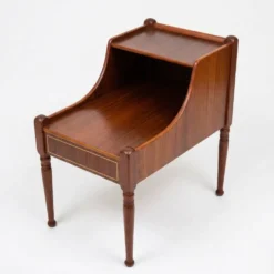 Paire de tables de chevet danoises scandinaves vintage en acajou – années 50