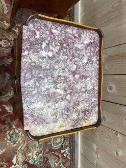 Paire de tables de chevet de style Louis XV en marqueterie