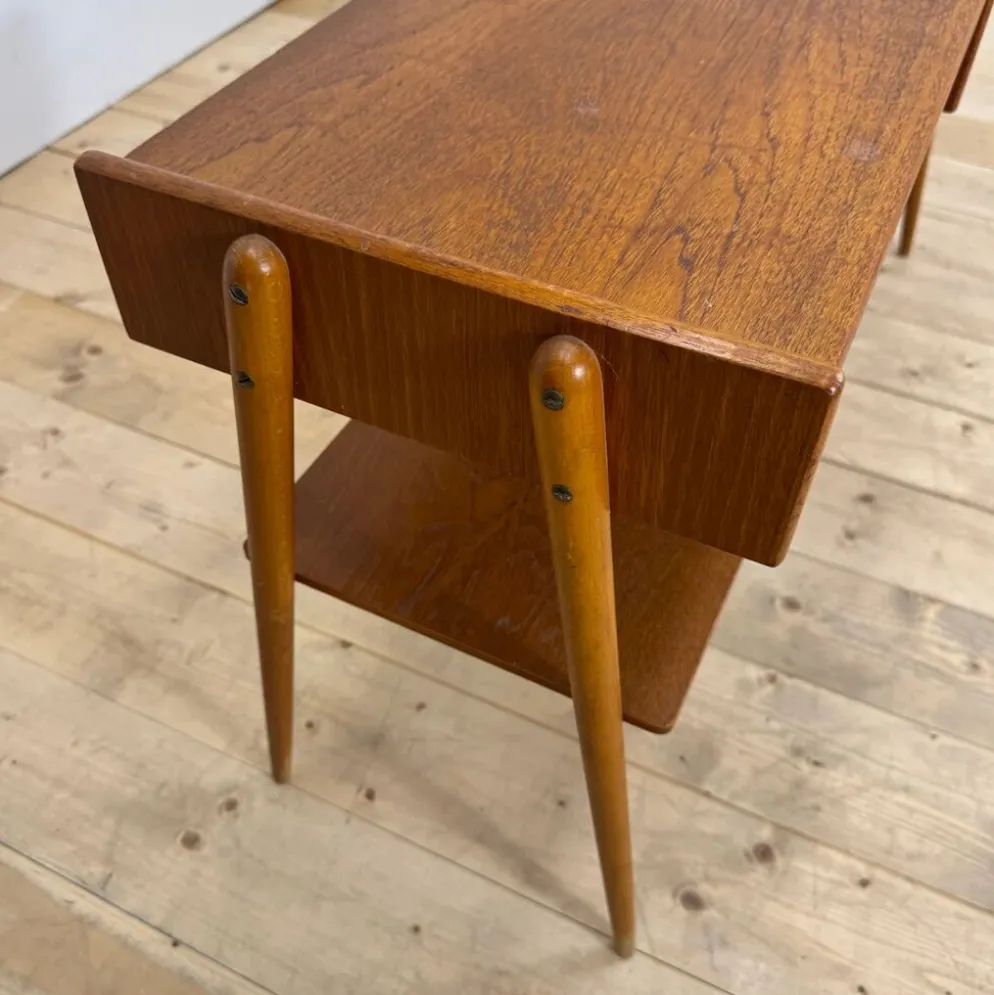 Paire de tables de chevet en teck par AB Carlström, 1960