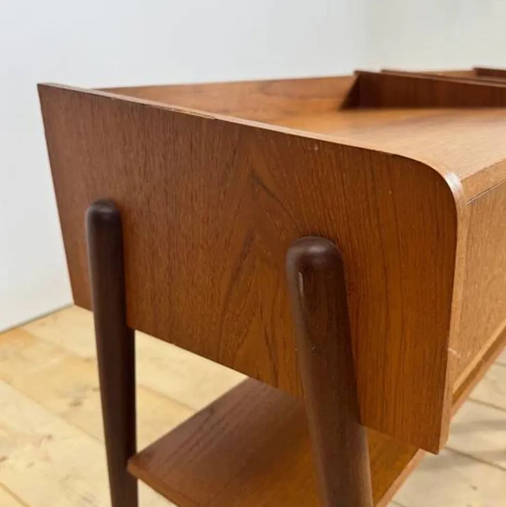 Paire de tables de chevet en teck danois, années 1960