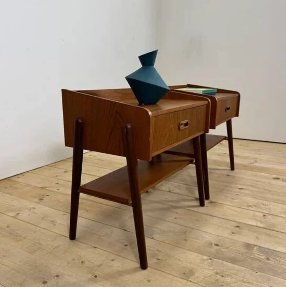 Paire de tables de chevet en teck danois, années 1960
