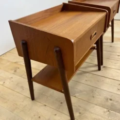 Paire de tables de chevet en teck danois, années 1960