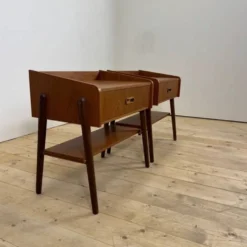 Paire de tables de chevet en teck danois, années 1960