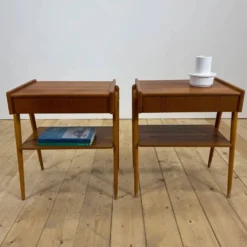 Paire de tables de chevet en teck AB Carlström, 1960