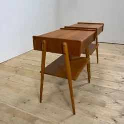 Paire de tables de chevet en teck AB Carlström, 1960