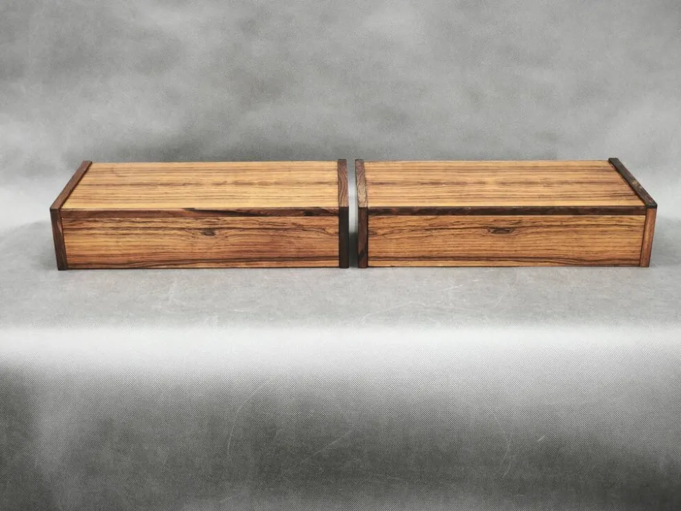 Paire de tables de chevet flottantes en palissandre danois, années 1960