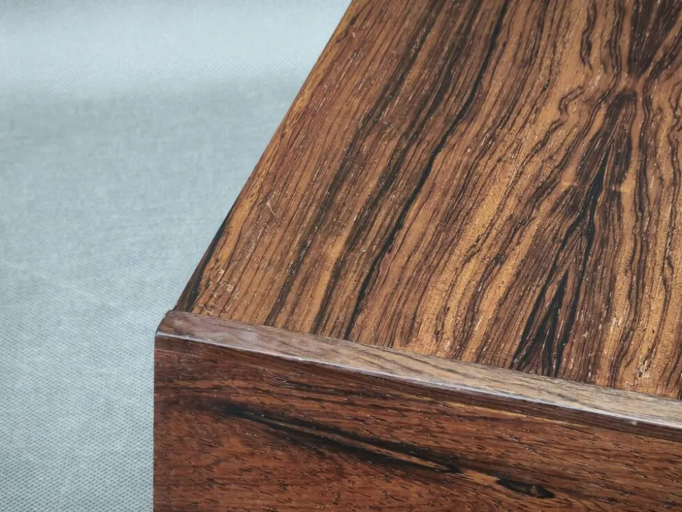 Paire de tables de chevet flottantes en palissandre danois, années 1960