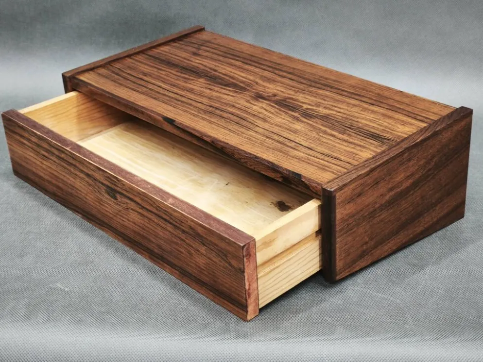Paire de tables de chevet flottantes en palissandre danois, années 1960