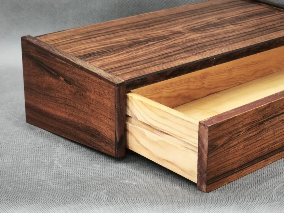 Paire de tables de chevet flottantes en palissandre danois, années 1960