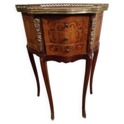 Paire de tables de chevet Louis XV