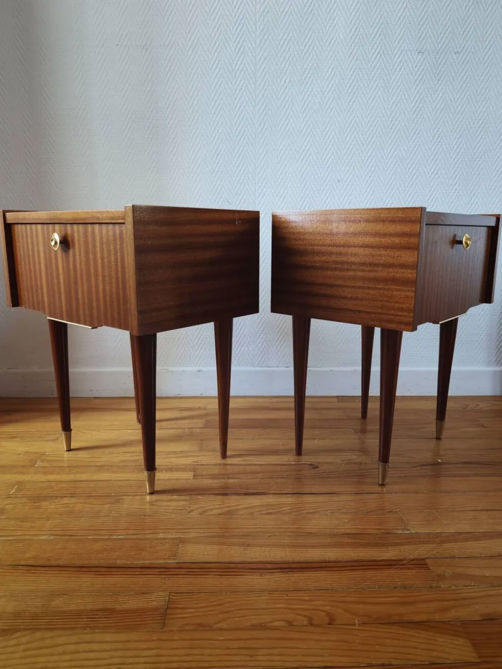 Paire de tables de chevet Mid-Century