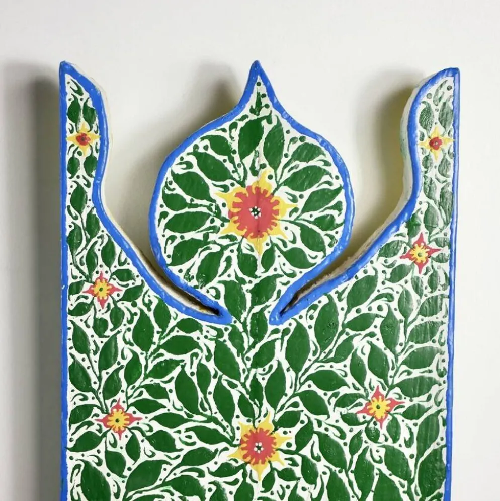 Paire de tables de chevet ou étagères tunisiennes peintes à la main