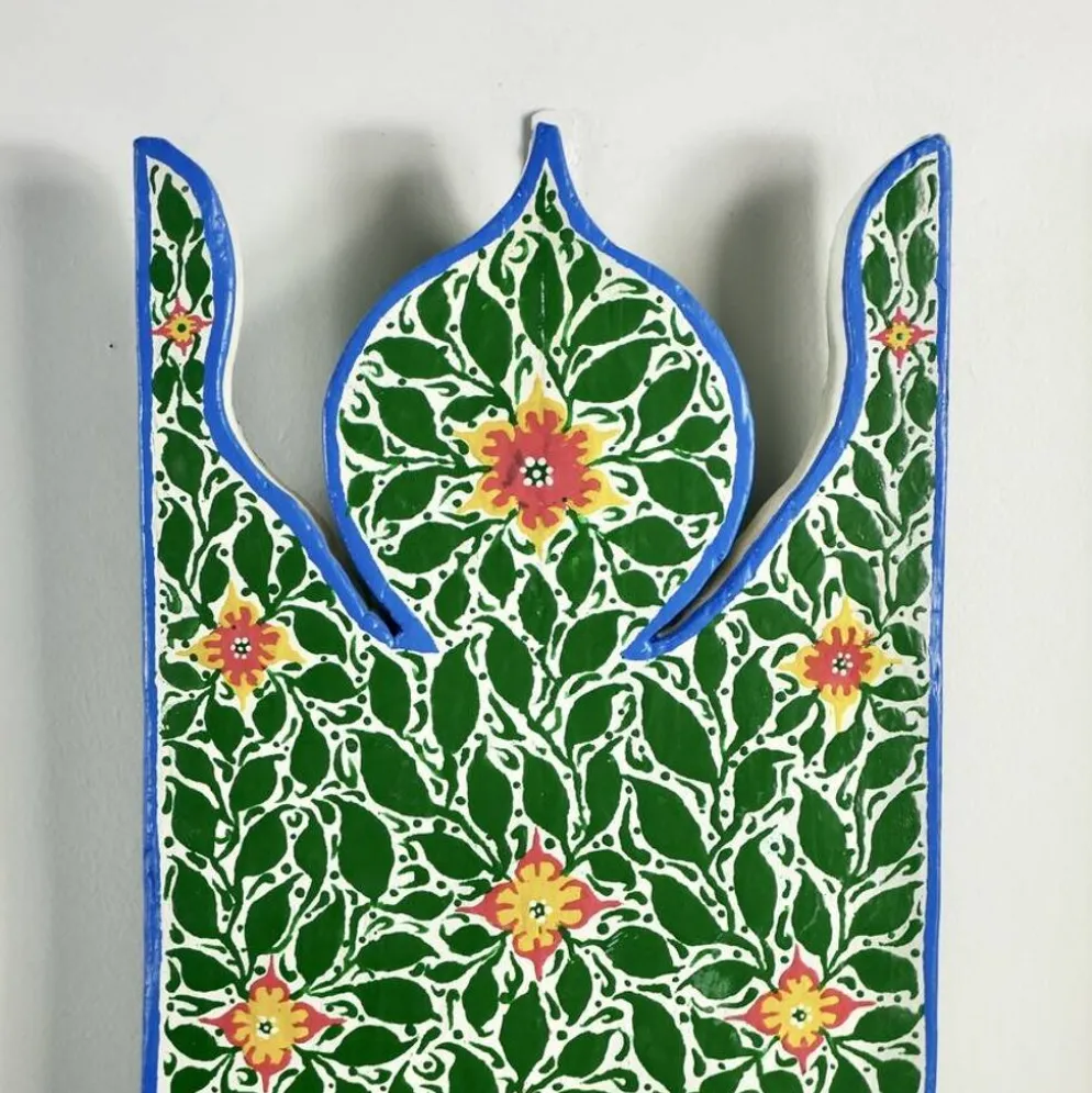 Paire de tables de chevet ou étagères tunisiennes peintes à la main