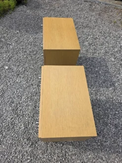 Paire de tables de chevet scandinaves en chêne des années 60