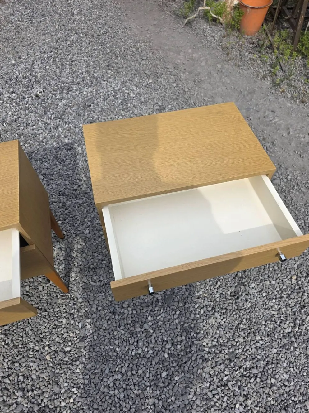 Paire de tables de chevet scandinaves en chêne des années 60