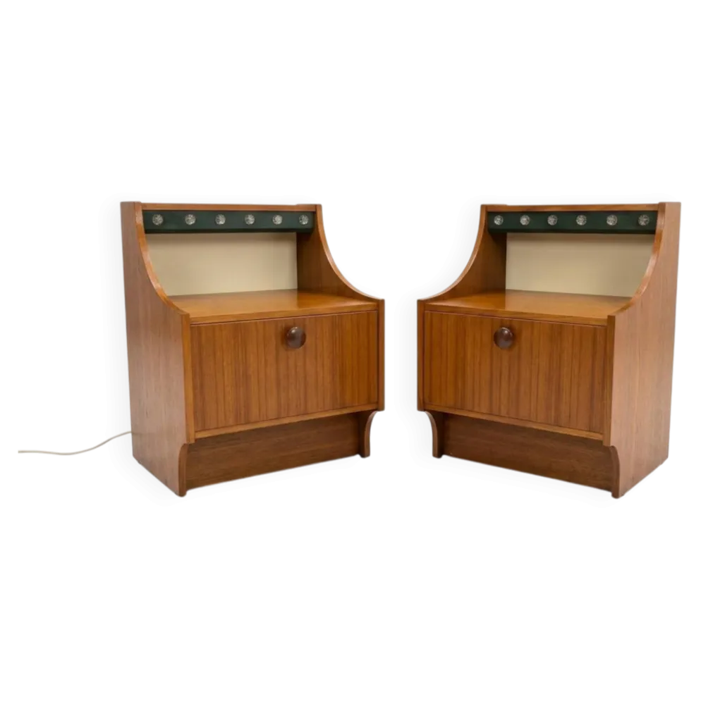 Paire de tables de chevet scandinaves en teck des années 60