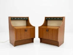 Paire de tables de chevet scandinaves en teck des années 60