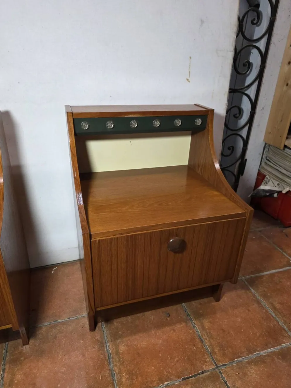 Paire de tables de chevet scandinaves en teck des années 60