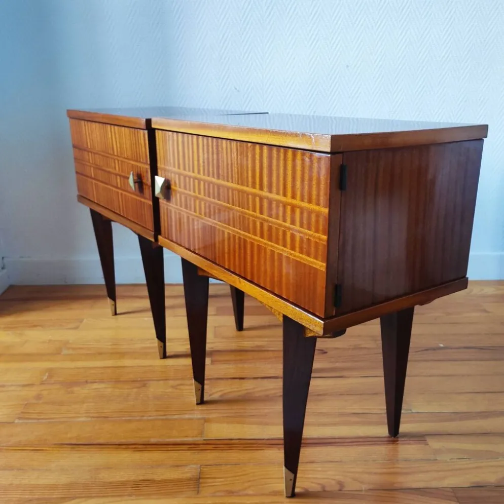 Paire de tables de chevet scandinaves, années 50-60
