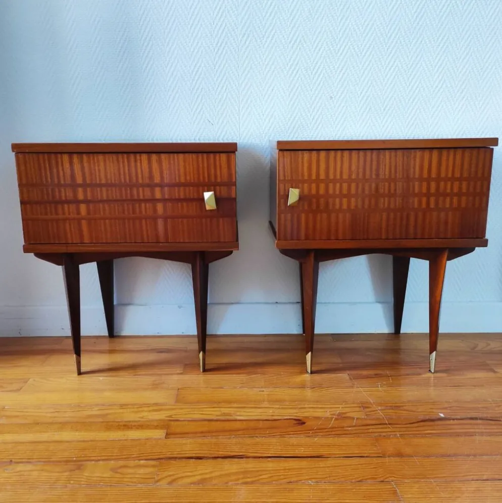 Paire de tables de chevet scandinaves, années 50-60