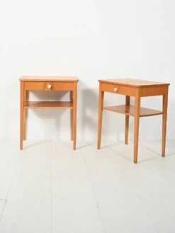 Paire de tables de chevet scandinaves vintage en hêtre