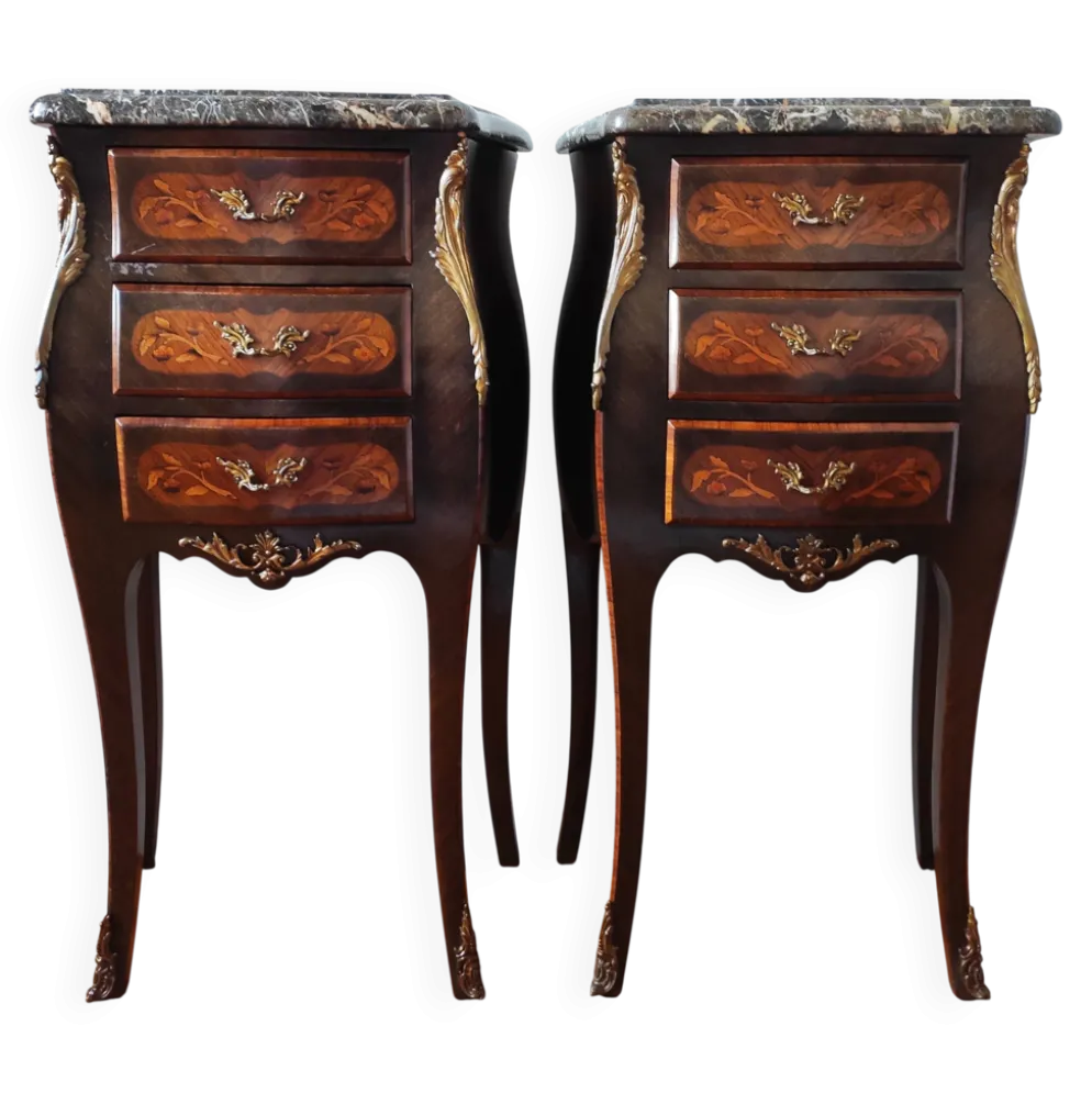 Paire de tables de chevet style Louis marbre noir